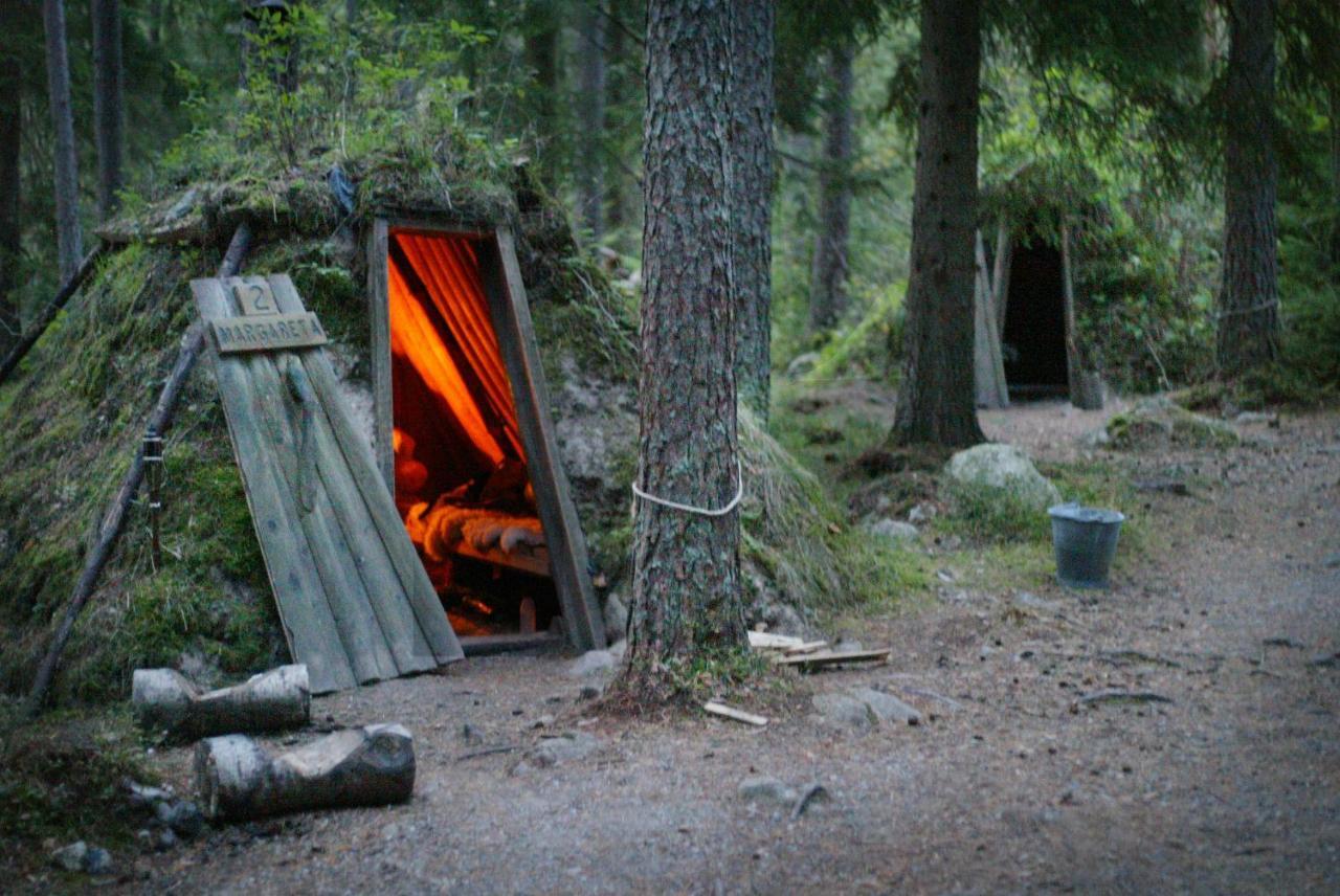 Stf Kolarbyn Eco-Lodge Skinnskatteberg Exterior photo
